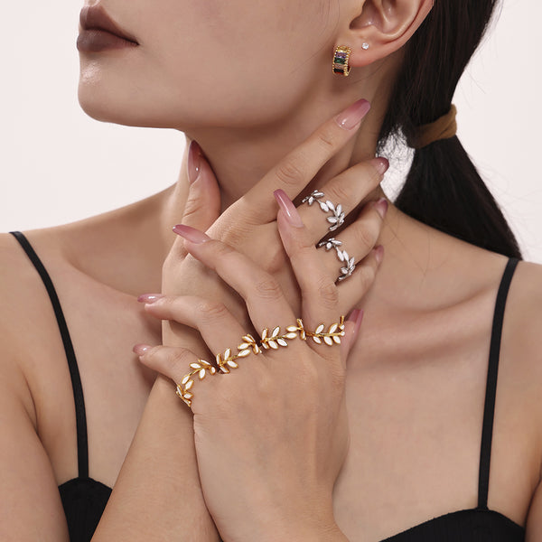 Oil Dripping Leaves Design Ring