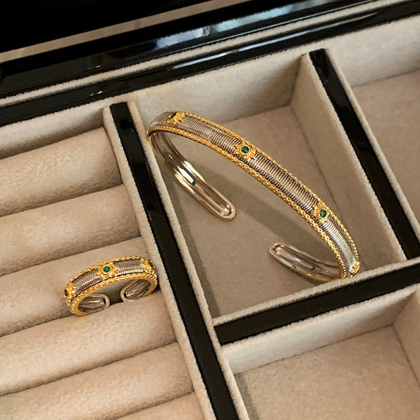 Emerald Zircon Brushed Bracelet Women's 22K Gold