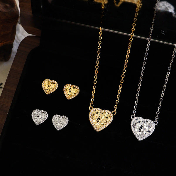 Simple and fashionable micro-inlaid zircon love necklace niche